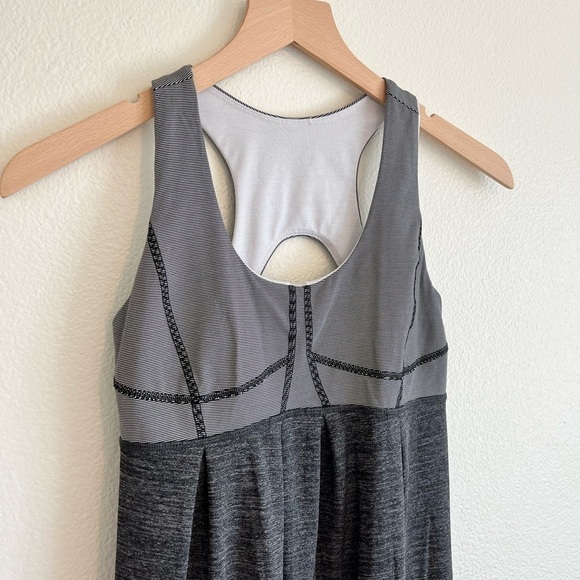 Lululemon Grey Tank Top - Picture 5 of 10